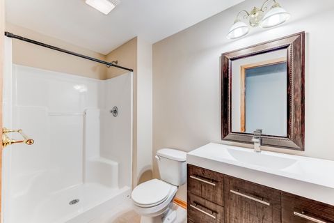 Tiny photo for 10200 S Artesian Avenue, Chicago, IL 60655 (MLS # 12493658)