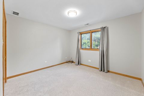 Tiny photo for 10200 S Artesian Avenue, Chicago, IL 60655 (MLS # 12493658)