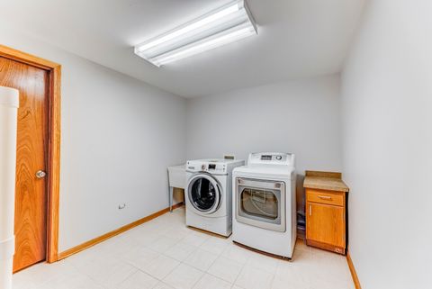 Tiny photo for 10200 S Artesian Avenue, Chicago, IL 60655 (MLS # 12493658)