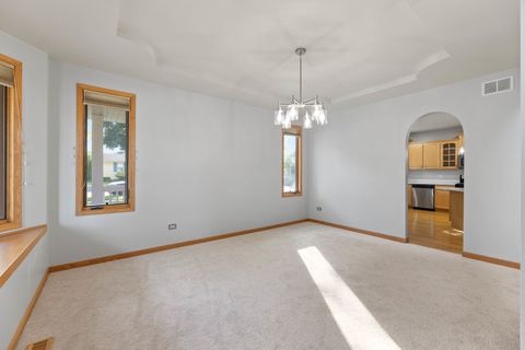 Tiny photo for 10200 S Artesian Avenue, Chicago, IL 60655 (MLS # 12493658)