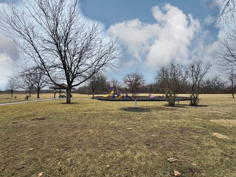 Tiny photo for 1309 W Indian Drive, Pontiac, IL 61764 (MLS # 12581227)