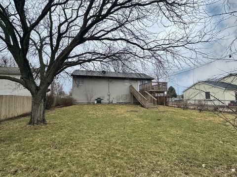 Tiny photo for 1309 W Indian Drive, Pontiac, IL 61764 (MLS # 12581227)