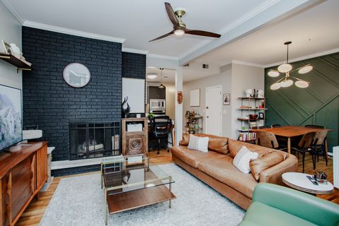 Tiny photo for 1050 W Byron Street #2W, Chicago, IL 60613 (MLS # 12623728)