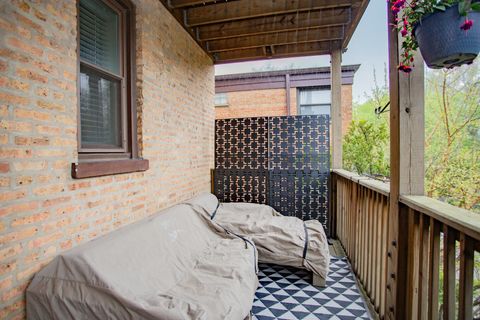 Tiny photo for 1050 W Byron Street #2W, Chicago, IL 60613 (MLS # 12623728)