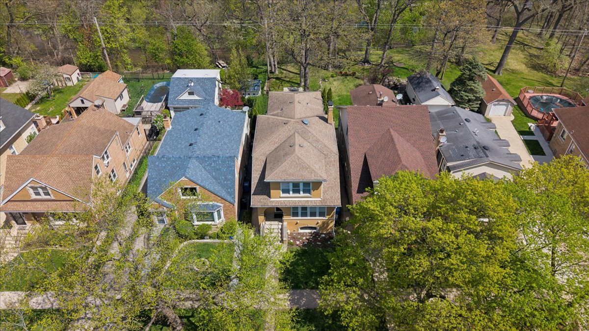 6037 N Menard Avenue