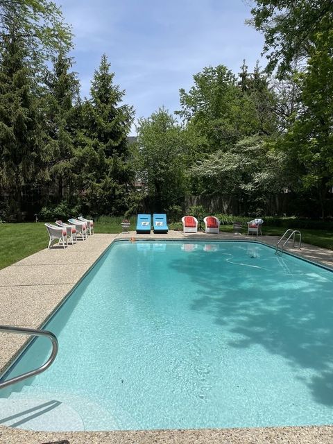 Tiny photo for 599 Woodlawn Avenue, Glencoe, IL 60022 (MLS # 12621031)