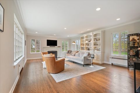 Tiny photo for 599 Woodlawn Avenue, Glencoe, IL 60022 (MLS # 12621031)