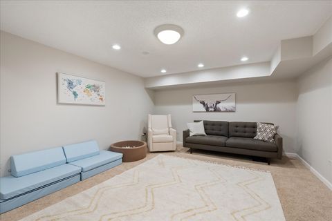 Tiny photo for 599 Woodlawn Avenue, Glencoe, IL 60022 (MLS # 12621031)