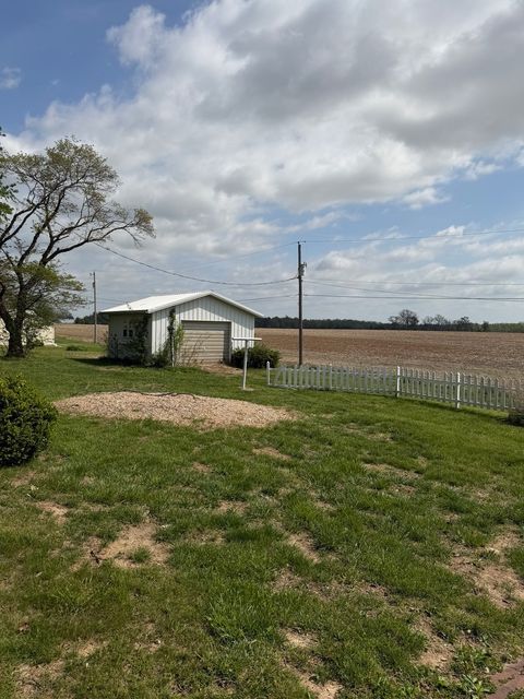 Tiny photo for 3486 State Route 13 Highway, Pinckneyville, IL 62274 (MLS # 12622879)