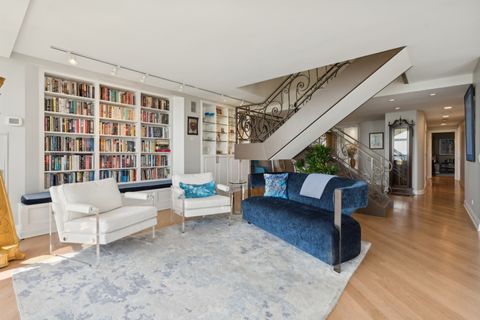 Tiny photo for 2314 N LINCOLN PARK WEST Park #11S, Chicago, IL 60614 (MLS # 12471917)