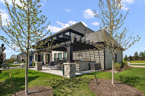 Tiny photo for 11529 Torino Way, Frankfort, IL 60423 (MLS # 12596772)