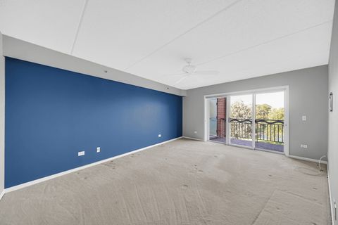 Tiny photo for 730 Creekside Drive #405C, Mount Prospect, IL 60056 (MLS # 12481058)