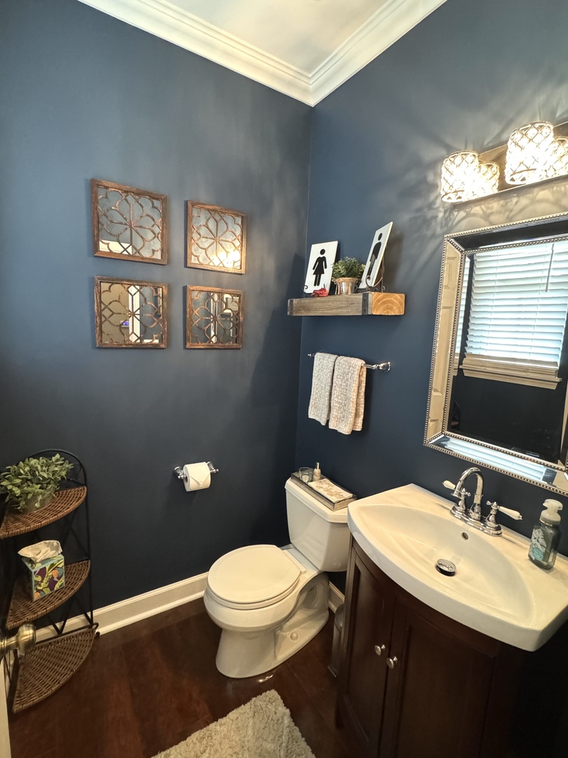 2827 White Thorn Circle