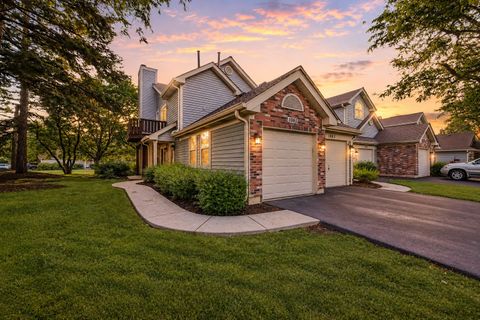 Photo of 1065 Rockport Drive, Carol Stream, IL 60188 (MLS # 12685990)