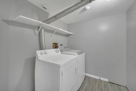 Tiny photo for 1065 Rockport Drive, Carol Stream, IL 60188 (MLS # 12685990)
