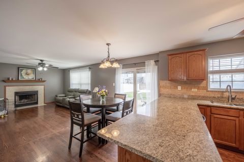 Tiny photo for 800 Maplewood Drive, Minooka, IL 60447 (MLS # 12596318)