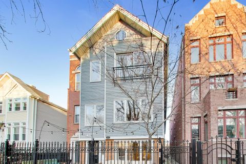 Photo of 2647 N Southport Avenue, Chicago, IL 60614 (MLS # 12572041)