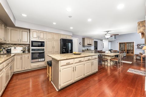 Tiny photo for 6722 Sweetbriar Lane, Darien, IL 60561 (MLS # 12368349)