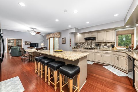 Tiny photo for 6722 Sweetbriar Lane, Darien, IL 60561 (MLS # 12368349)