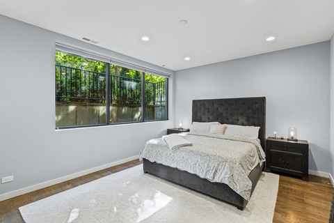Tiny photo for 2320 N Hamilton Avenue #1, Chicago, IL 60647 (MLS # 12352052)