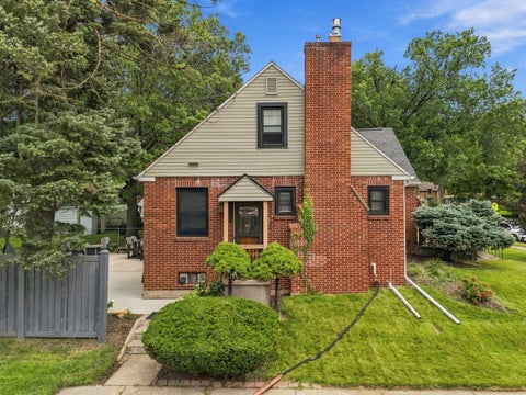 Tiny photo for 616 W 11th Street, Sterling, IL 61081 (MLS # 12768648)