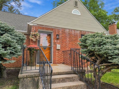 Tiny photo for 616 W 11th Street, Sterling, IL 61081 (MLS # 12768648)
