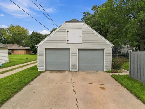 Tiny photo for 616 W 11th Street, Sterling, IL 61081 (MLS # 12768648)