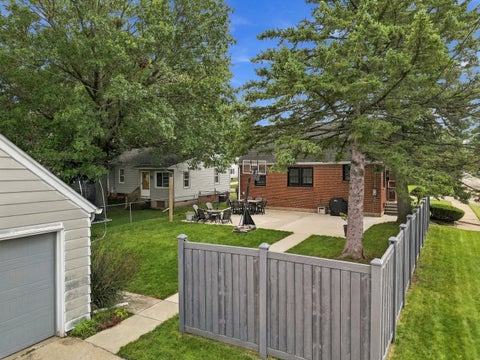 Tiny photo for 616 W 11th Street, Sterling, IL 61081 (MLS # 12768648)