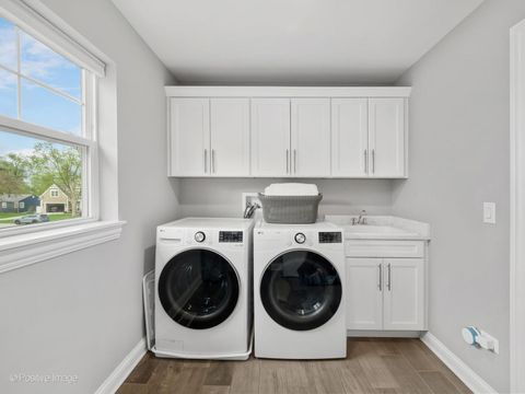 Tiny photo for 4450 Woodward Avenue, Downers Grove, IL 60515 (MLS # 12620932)