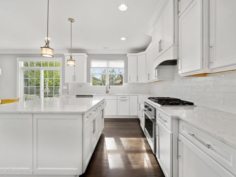 Tiny photo for 4450 Woodward Avenue, Downers Grove, IL 60515 (MLS # 12620932)