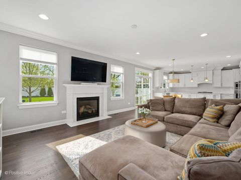 Tiny photo for 4450 Woodward Avenue, Downers Grove, IL 60515 (MLS # 12620932)