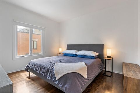 Tiny photo for 1447 N CLEVELAND Avenue #G, Chicago, IL 60610 (MLS # 12609740)