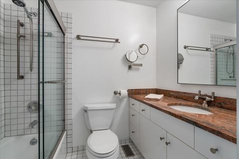 Tiny photo for 1447 N CLEVELAND Avenue #G, Chicago, IL 60610 (MLS # 12609740)