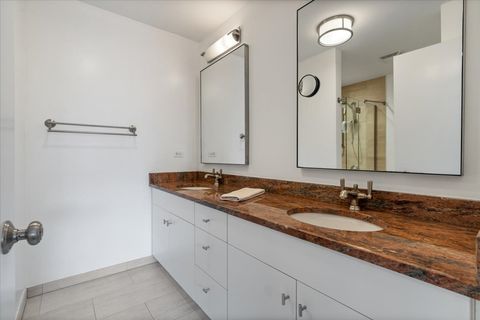 Tiny photo for 1447 N CLEVELAND Avenue #G, Chicago, IL 60610 (MLS # 12609740)