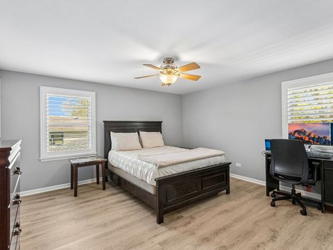 Tiny photo for 509 Ticonderoga Lane, Naperville, IL 60563 (MLS # 12625469)