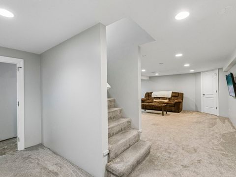 Tiny photo for 509 Ticonderoga Lane, Naperville, IL 60563 (MLS # 12625469)