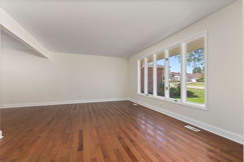 Tiny photo for 14739 Maple Avenue, Orland Park, IL 60462 (MLS # 12530798)