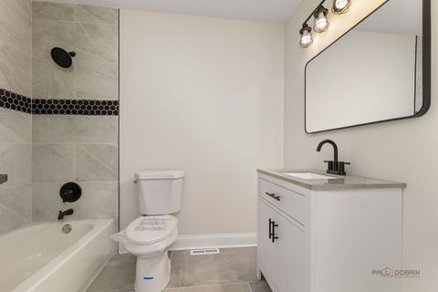 Tiny photo for 14739 Maple Avenue, Orland Park, IL 60462 (MLS # 12530798)