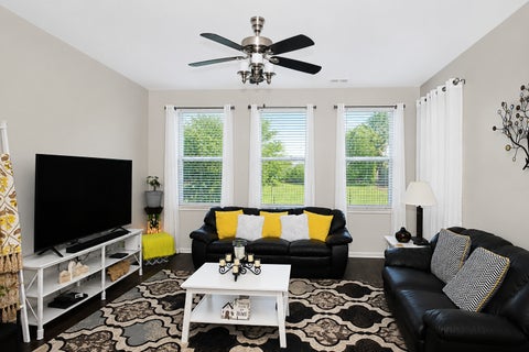 Tiny photo for 2371 Cannon Drive, Pingree Grove, IL 60140 (MLS # 12703447)
