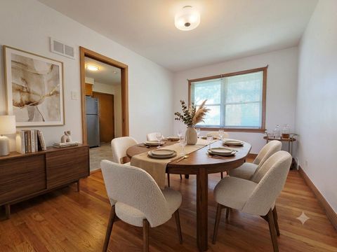 Tiny photo for 1431 BALMORAL Avenue #2S, Westchester, IL 60154 (MLS # 12706289)