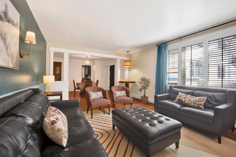 Tiny photo for 4854 N Paulina Street #1W, Chicago, IL 60640 (MLS # 12485689)