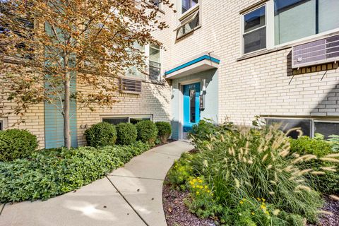 Tiny photo for 4854 N Paulina Street #1W, Chicago, IL 60640 (MLS # 12485689)