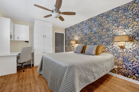 Tiny photo for 4854 N Paulina Street #1W, Chicago, IL 60640 (MLS # 12485689)