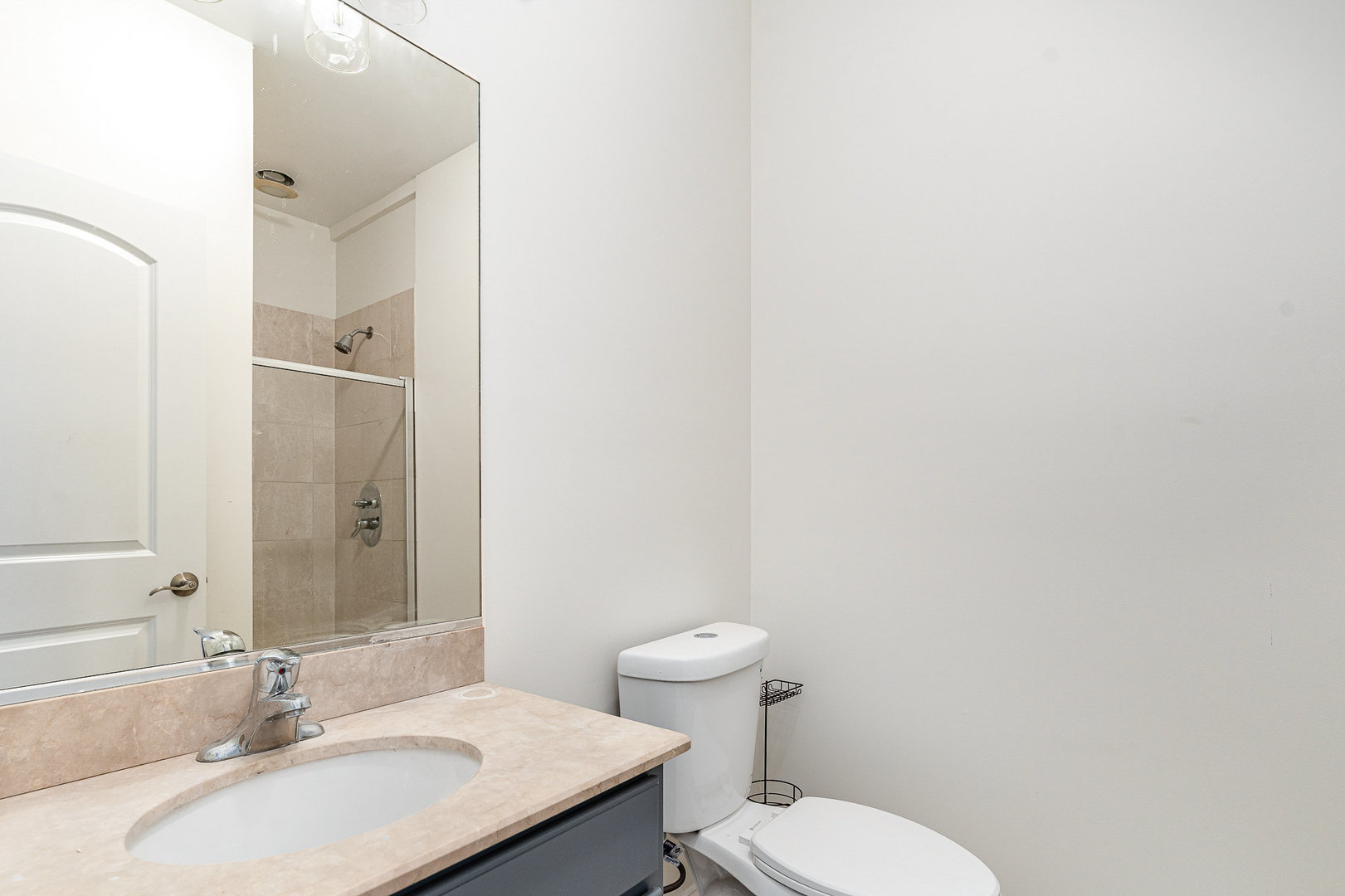 641 E 50TH Street 3