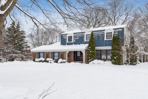 Tiny photo for 827 5th Avenue, Libertyville, IL 60048 (MLS # 12526627)
