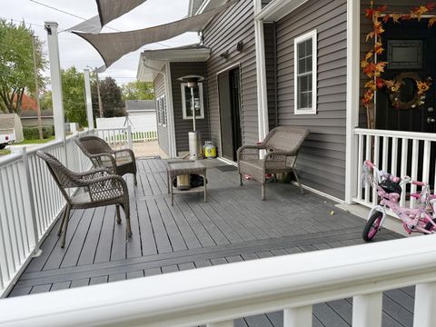 Tiny photo for 1029 Creve Coeur Street, Lasalle, IL 61301 (MLS # 12501947)