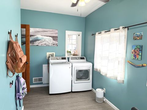 Tiny photo for 1029 Creve Coeur Street, Lasalle, IL 61301 (MLS # 12501947)