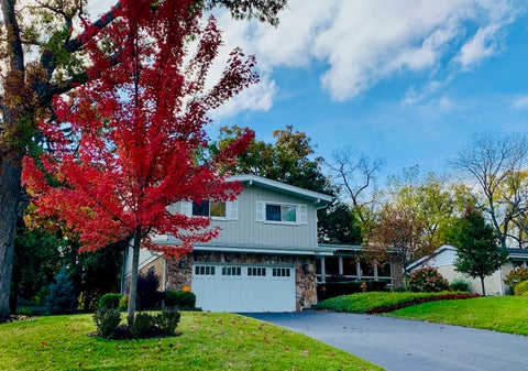Photo of 451 Heather Lane, Lake Forest, IL 60045 (MLS # 12786703)