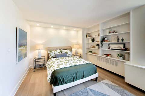 Tiny photo for 1355 N Sandburg Terrace #1002D, Chicago, IL 60610 (MLS # 12737574)