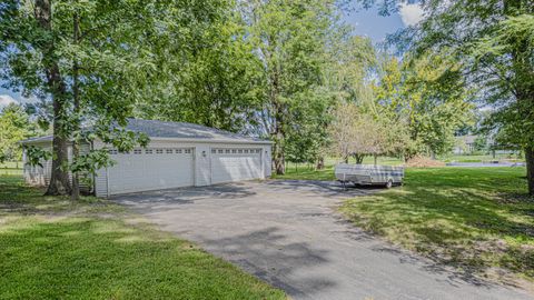 Tiny photo for 10N836 Lakeside Court, Elgin, IL 60124 (MLS # 12470240)